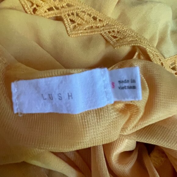 Yellow Lush Lace Strap Romper - Size Small - Picture 6 of 6